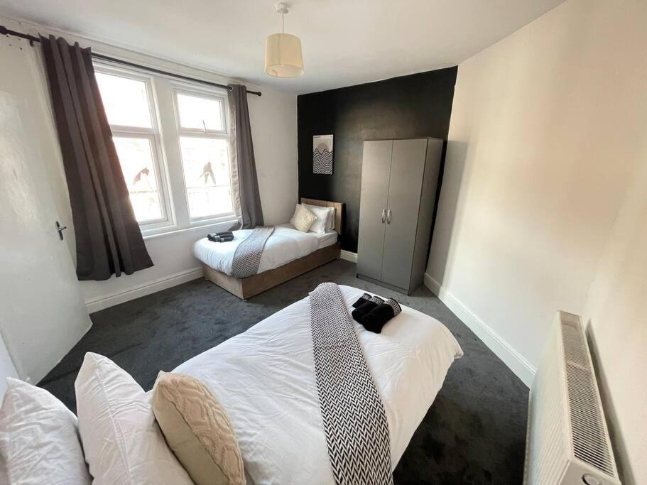30 Percent Off Weekly Stays - 6 Bedroom House - 11 Beds Μπλάκπουλ Εξωτερικό φωτογραφία